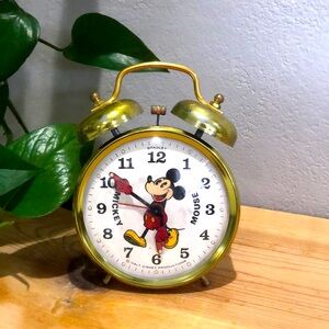 Vintage Bradley Mickey Mouse Alarm Clock